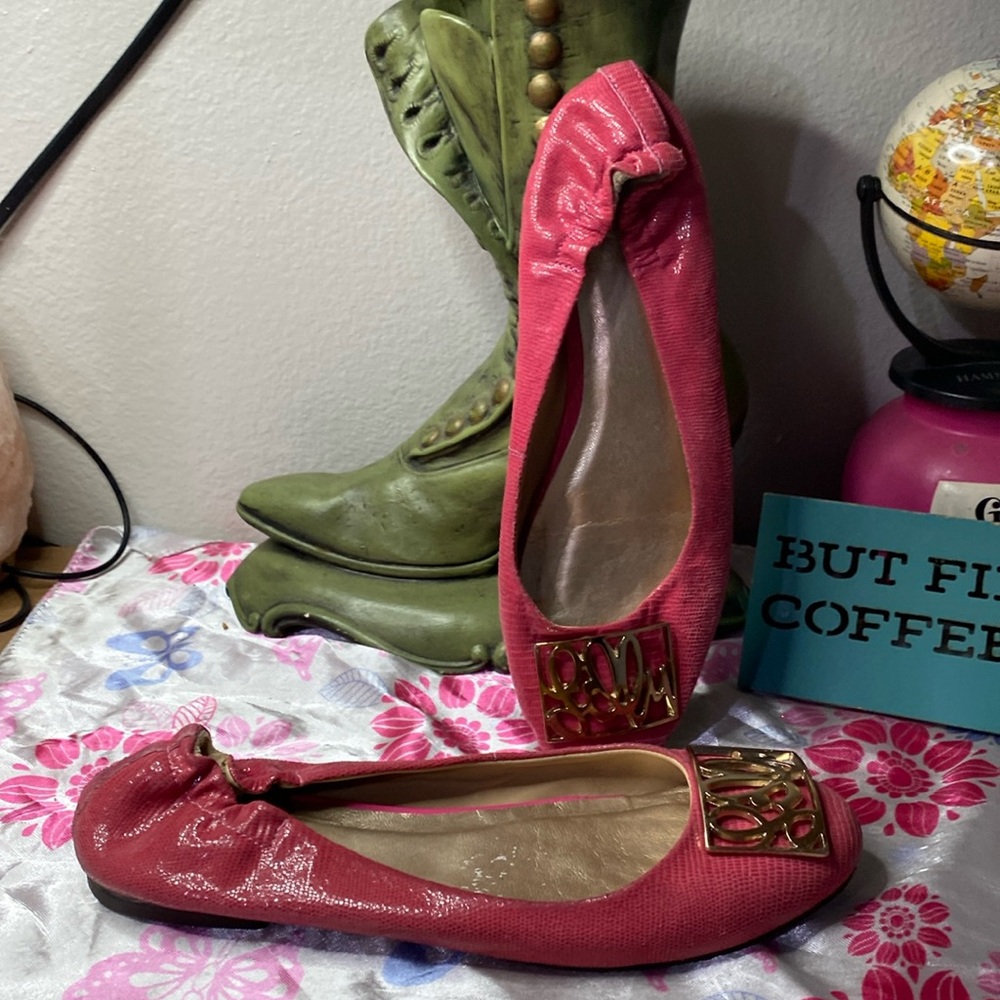 Ladies shoes size 6